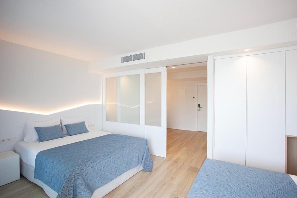 Hotel Montemar Maritim Santa Susanna Bagian luar foto