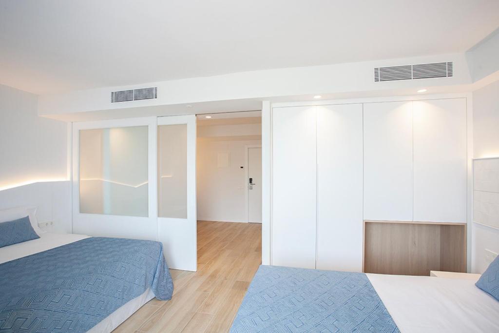 Hotel Montemar Maritim Santa Susanna Bagian luar foto