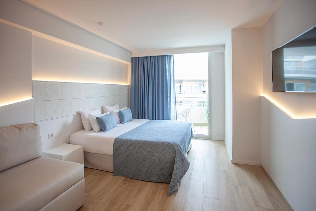 Hotel Montemar Maritim Santa Susanna Bagian luar foto
